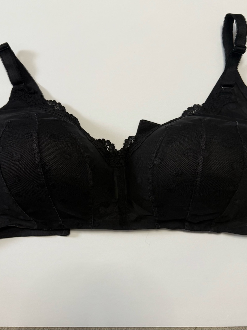 torrid 4tDD Black Wire-Free Lace-Accent‎ Full Coverage Bra